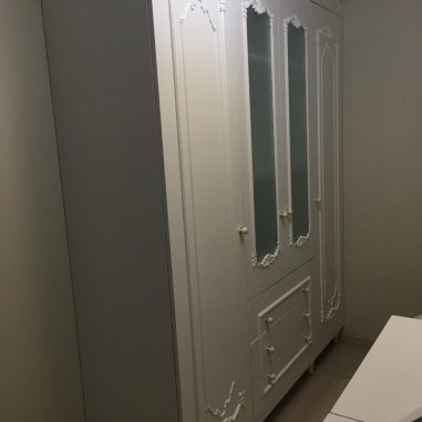 Sarakoğulları-gardırop