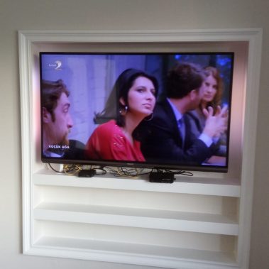 Sarakoğulları_Tv_Ünitesi