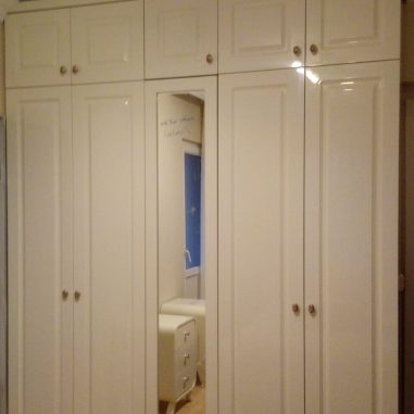 Sarakoğulları-gardırop