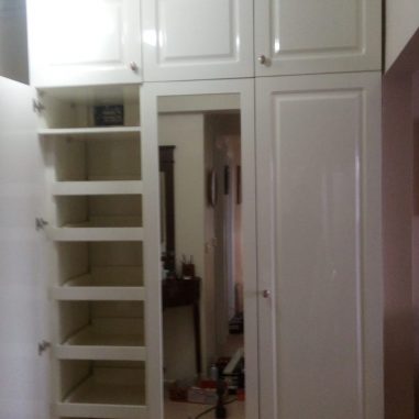 Sarakoğulları-gardırop