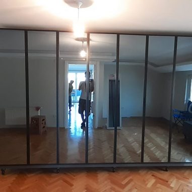 Sarakoğulları-gardırop