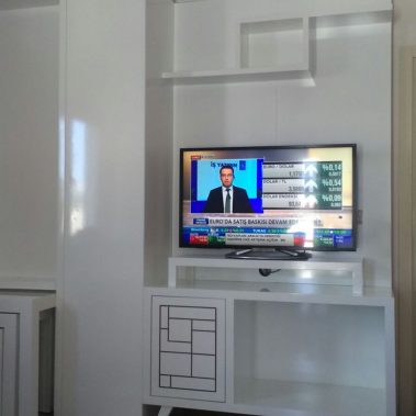 Sarakoğulları_Tv_Ünitesi